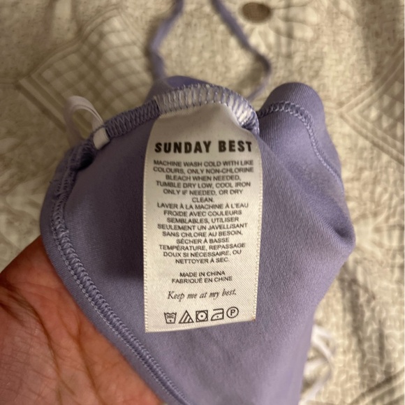 Aritzia Sunday Best
Aubrey Halter Top - Picture 11 of 11